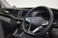 USED 2020 20 VOLKSWAGEN TRANSPORTER T6.1 T32 2.0 TDI 199PS 4MOTION DSG HIGHLINE KOMBI LWB Huge Spec 199 4Motion Kombi