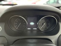 USED 2016 16 LAND ROVER DISCOVERY SPORT 2.0 TD4 HSE BLACK 5d 180 BHP + 7 SEATS + HEAD - UP DISPLAY + SAT NAV WITH APPLE PLAY + GLASS PAN ROOF + BLACK PACK EDITION + OUTSTANDING LOOKING CAR
