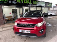 USED 2016 16 LAND ROVER DISCOVERY SPORT 2.0 TD4 HSE BLACK 5d 180 BHP + 7 SEATS + HEAD - UP DISPLAY + SAT NAV WITH APPLE PLAY + GLASS PAN ROOF + BLACK PACK EDITION + OUTSTANDING LOOKING CAR