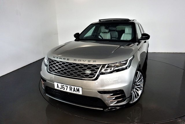 2017 67 Land Rover Range Rover Velar 3.0 FIRST EDITION 5d 296 BHP-2 OWNER CAR-SUPERB EXAMPLE FINISHED IN GALLIUM SILVER METALLIC-HEATED AND COOLED FRONT SEATS-MERIDIAN SIGNATURE SOUND SYSTEM-22