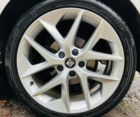 USED 2016 16 SEAT LEON 2.0 TDI FR TECHNOLOGY 5d 184 BHP PAN ROOF/NAV/HEATED SEATS PANORAMIC SUNROOF SATELLITE NAVIGATION