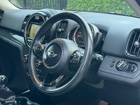 USED 2017 67 MINI COUNTRYMAN 2.0 COOPER D 5d 148 BHP 