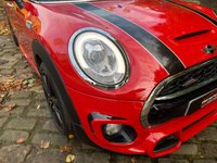 USED 2016 66 MINI HATCH COOPER 2.0 COOPER S 5d 189 BHP 2016/66reg MINI COOPER 'S' 5DR 2.0 6SPD MANUAL - HUGE SPECIFICATION ALMOST &pound;9000.00 OF ADDITIONAL SPEC (SEE LIST) - 2 FORMER KEEPERS - FULL SERVICE HISTORY - SATELLITE NAVIGATION  - JOHN COOPER WORKS CHILLI PACK