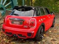 USED 2016 66 MINI HATCH COOPER 2.0 COOPER S 5d 189 BHP 2016/66reg MINI COOPER 'S' 5DR 2.0 6SPD MANUAL - HUGE SPECIFICATION ALMOST &pound;9000.00 OF ADDITIONAL SPEC (SEE LIST) - 2 FORMER KEEPERS - FULL SERVICE HISTORY - SATELLITE NAVIGATION  - JOHN COOPER WORKS CHILLI PACK