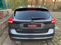 USED 2016 16 FORD FOCUS 1.0 ZETEC 5d 124 BHP ZETEC 1.0 ECO-BOOST TURBO - SATELLITE NAVIGATION - &pound;20 ROAD TAX 12 MONTHS - 3 FORMER KEEPERS - 16 INCH BRIGHT SILVER ALLOYS