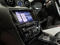 USED 2012 62 JAGUAR XJ 2.0 I4 PREMIUM LUXURY 4d 240 BHP STUNNING 2LTR SALOON WITH FACTORY EXTRAS AND JAGUAR SERVICE HISTORY