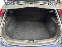 USED 2013 13 VOLVO V40 1.6 D2 SE LUX 5d 113 BHP Full Heated Leather, Bluetooth