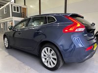USED 2013 13 VOLVO V40 1.6 D2 SE LUX 5d 113 BHP Full Heated Leather, Bluetooth