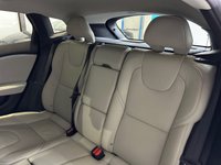 USED 2013 13 VOLVO V40 1.6 D2 SE LUX 5d 113 BHP Full Heated Leather, Bluetooth