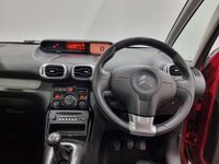 USED 2016 16 CITROEN C3 PICASSO 1.6 BLUEHDI PLATINUM 5d 98 BHP Versitile C3 5 door Picasso