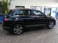 USED 2019 68 VOLKSWAGEN TIGUAN 2.0 SEL TDI DSG 5d 148 BHP SAT NAV SUNROOF HEATED SEATS 6 MONTHS GOLD WARRANTY