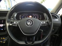 USED 2019 68 VOLKSWAGEN TIGUAN 2.0 SEL TDI DSG 5d 148 BHP SAT NAV SUNROOF HEATED SEATS 6 MONTHS GOLD WARRANTY