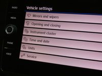 USED 2019 68 VOLKSWAGEN TIGUAN 2.0 SEL TDI DSG 5d 148 BHP SAT NAV SUNROOF HEATED SEATS 6 MONTHS GOLD WARRANTY