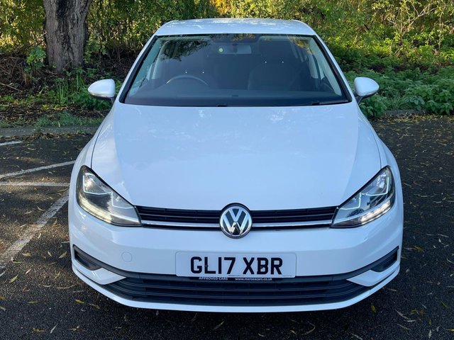 View our VOLKSWAGEN GOLF
