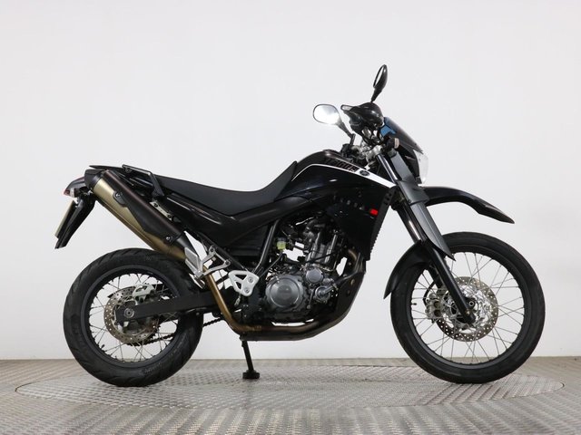Z Tenere Yamaha 660 Xtx Usata Moto Yamaha Yamaha Xt 660 R