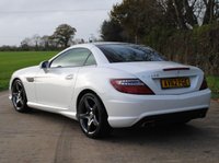 USED 2012 S MERCEDES-BENZ SLK 1.8 SLK250 BLUEEFFICIENCY AMG SPORT 2d 204 BHP www.suffolkcarcentre.co.uk - Located at Ilketshall