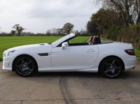 USED 2012 S MERCEDES-BENZ SLK 1.8 SLK250 BLUEEFFICIENCY AMG SPORT 2d 204 BHP www.suffolkcarcentre.co.uk - Located at Ilketshall