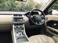 USED 2014 64 LAND ROVER RANGE ROVER EVOQUE 2.2 SD4 AWD Pure Tech 5dr (Panoramic Sunroof) Panoramic Glass Roof Sat Nav