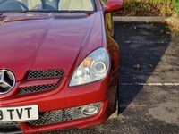 USED 2009 09 MERCEDES-BENZ SLK SLK 200 1.8 KOMPRESSOR 2d 184 BHP MERCEDES SPECIALIST
