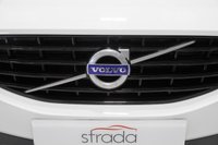 USED 2017 17 VOLVO XC60 2.4 D5 R-DESIGN LUX NAV AWD 5d 217 BHP +PRIVACYGLASS+HEATEDSEATS+BLUETOOT+