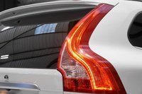 USED 2017 17 VOLVO XC60 2.4 D5 R-DESIGN LUX NAV AWD 5d 217 BHP +PRIVACYGLASS+HEATEDSEATS+BLUETOOT+