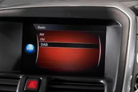 USED 2017 17 VOLVO XC60 2.4 D5 R-DESIGN LUX NAV AWD 5d 217 BHP +PRIVACYGLASS+HEATEDSEATS+BLUETOOT+