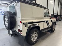 USED 2004 54 LAND ROVER DEFENDER 2.5 90 HARD-TOP TD5 120 BHP New MOT, Immaculate Condition