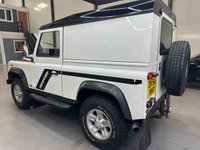 USED 2004 54 LAND ROVER DEFENDER 2.5 90 HARD-TOP TD5 120 BHP New MOT, Immaculate Condition