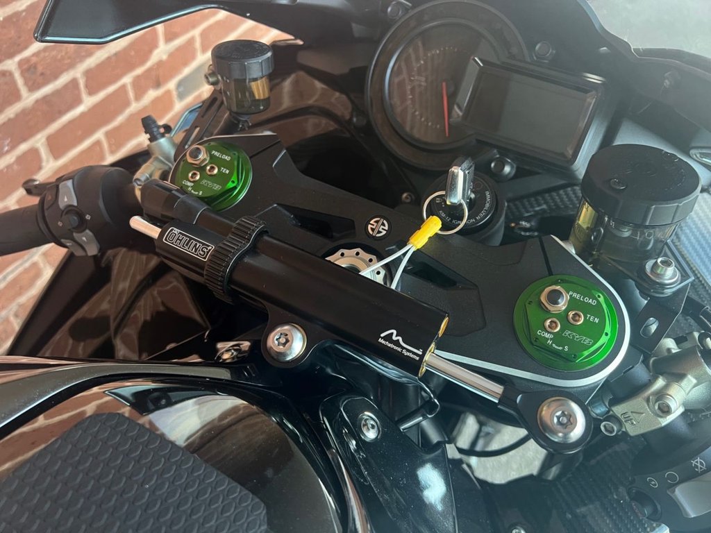 USED 2017 67 KAWASAKI NINJA H2 ZX1000 XHF // ABS // Supercharged 998cc // 230 BHP // px swap 