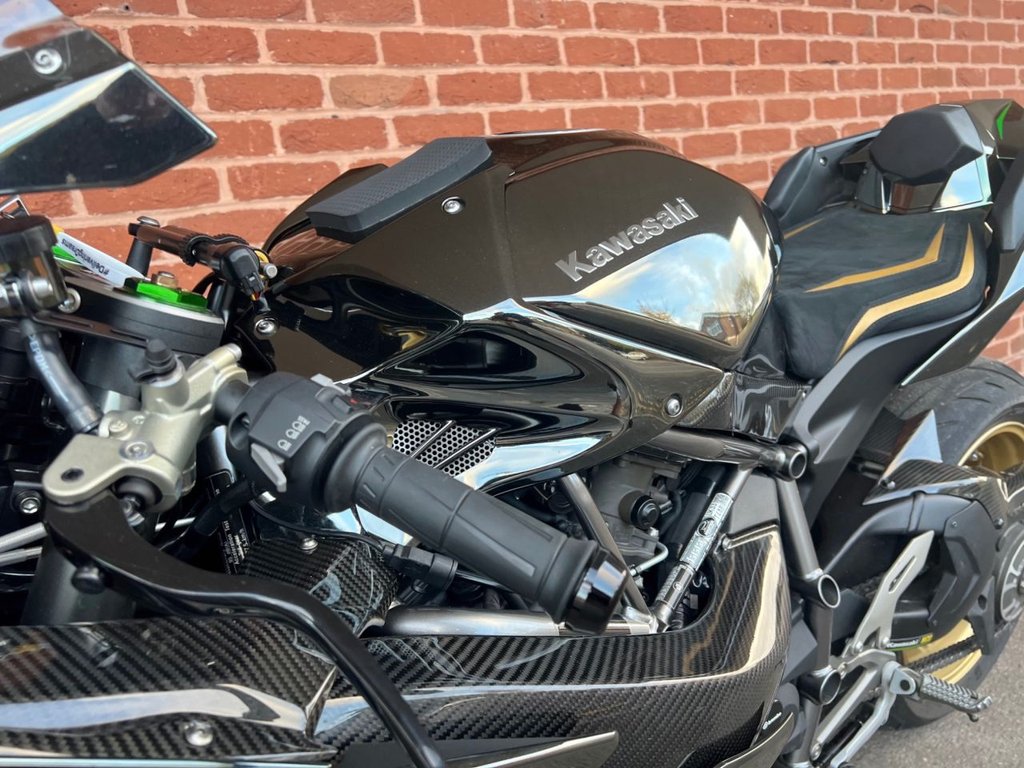 USED 2017 67 KAWASAKI NINJA H2 ZX1000 XHF // ABS // Supercharged 998cc // 230 BHP // px swap 