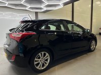USED 2013 13 HYUNDAI I30 1.6 STYLE NAV BLUE DRIVE CRDI  5d 126 BHP Sat Nav,Cruise,BTooth,&pound;0 Tax