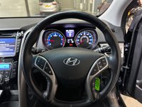 USED 2013 13 HYUNDAI I30 1.6 STYLE NAV BLUE DRIVE CRDI  5d 126 BHP Sat Nav,Cruise,BTooth,&pound;0 Tax