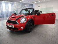 USED 2015 15 MINI CONVERTIBLE 1.6 COOPER S 2d 184 BHP WITH &pound;6000 POUNDS WORTH OF FACTORY EXTRAS THIS STUNNING MINI IS WORTH A LOOK