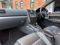 USED 2007 07 VOLKSWAGEN GOLF 3.2L R32 DSG 3d 250 BHP THREE OWNERS
