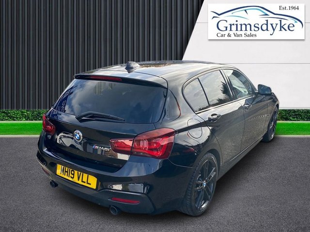 View our BMW 1 SERIES