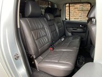 USED 2015 15 VOLKSWAGEN AMAROK 2.0 BiTDI BlueMotion Tech Highline Auto 4Motion Euro 5 (s/s) 4dr 