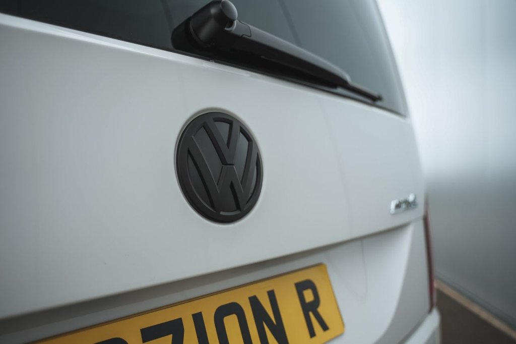 USED 2023 VOLKSWAGEN TRANSPORTER T6.1 TDI 150BHP MOTION R  FULL MOTION R STYLING