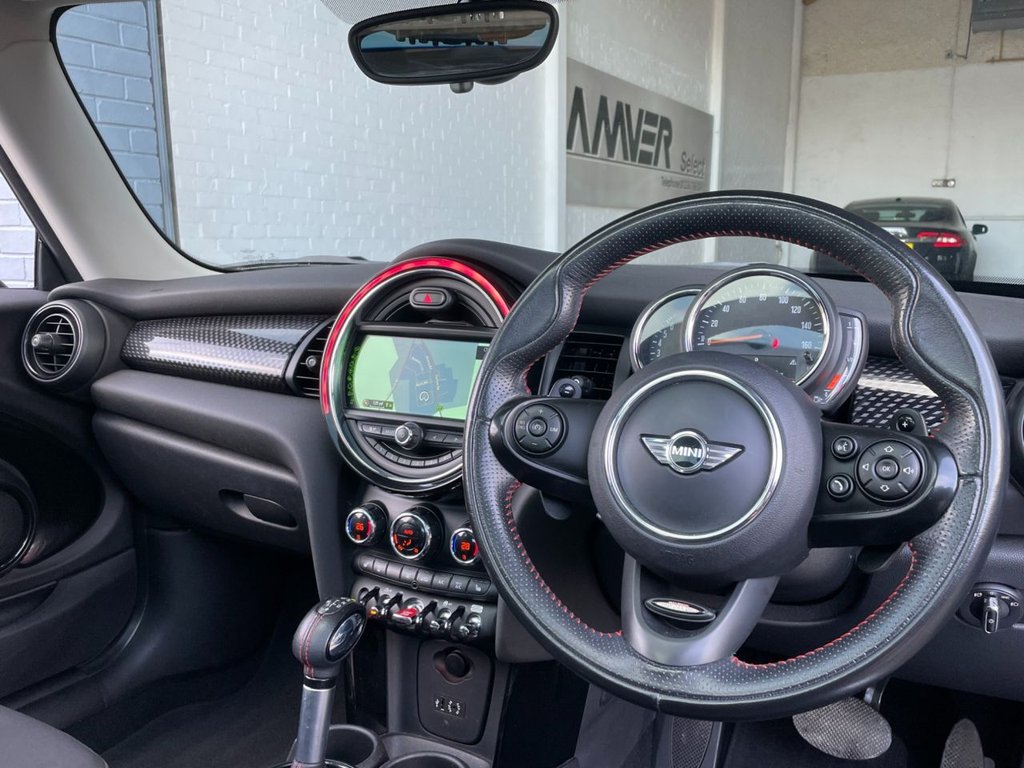 USED 2017 67 MINI HATCH COOPER 2.0 COOPER S 3d 189 BHP 