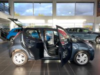 USED 2015 15 TOYOTA AYGO 1.0 VVT-I X-PRESSION 5d 69 BHP LOW RATE FINANCE/HOME DELIVERY