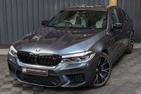 USED 2020 70 BMW M5 4.4 M5 COMPETITION 4d 617 BHP HEAD UP DISPLAY, HARMAN KARDON SOUND, GESTURE CONTROL, HEATED FRONT AND REAR SEATS, 360 CAMERA, WIRELESS CHARGING AND MORE