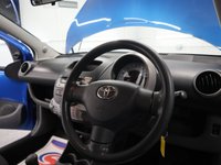 USED 2010 TOYOTA AYGO 1.0 VVT-i Blue 5dr MMT GREAT LOW MILEAGE SMALL CAR THATS CHEAP TO RUN AND LOW INSURANCE GROUP RATINGS