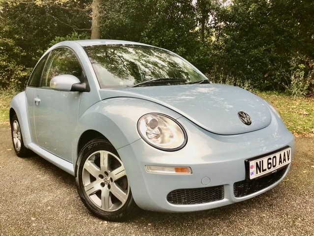 2010 60 Volkswagen Beetle 1.4 LUNA 16V 3d 74 BHP ONLY 1 OWNER FROM NEW WITH ONLY 49,600 MILES AND X8 VW MAIN DEALER SERVICE STAMPS//CAMBELT RENEWED @24,678 MILES