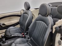 USED 2011 11 MINI CONVERTIBLE 1.6 COOPER 2d 122 BHP 5* Factory options , Striking colour combination