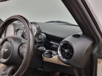 USED 2011 11 MINI CONVERTIBLE 1.6 COOPER 2d 122 BHP 5* Factory options , Striking colour combination