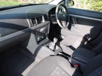 USED 2006 55 VAUXHALL VECTRA 1.8 VVT LIFE 5d 140 BHP www.suffolkcarcentre.co.uk - Located at Ilketshall