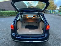USED 2014 14 VOLKSWAGEN PASSAT 1.6 EXECUTIVE TDI BLUEMOTION TECHNOLOGY 5d 104 BHP 