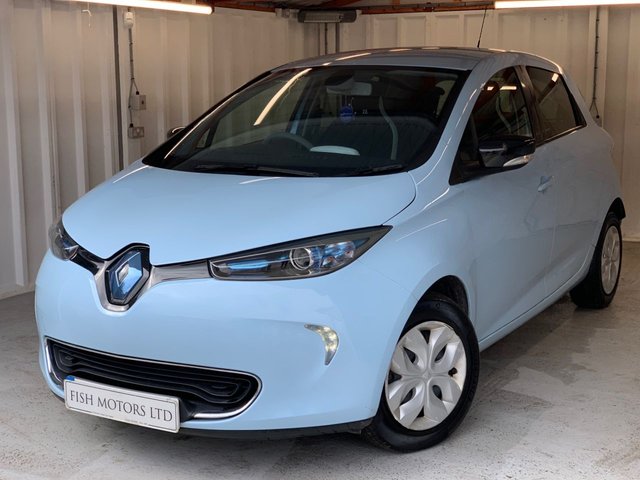 2016 16 RENAULT ZOE 0.0 I EXPRESSION NAV 5d 92 BHP+OWNED BATTERY+22KWH 2 KEYS+FSH+1 OWNER FROM NEW+BATTERY OWNED+NAVIGATION SD CARD+CLIMATE+BLUETOOTH+MEDIA+USB+DAB+AUX