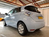 USED 2016 16 RENAULT ZOE 0.0 I EXPRESSION NAV 5d 92 BHP+OWNED BATTERY+22KWH 2 KEYS+FSH+1 OWNER FROM NEW+BATTERY OWNED+NAVIGATION SD CARD+CLIMATE+BLUETOOTH+MEDIA+USB+DAB+AUX
