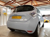 USED 2016 16 RENAULT ZOE 0.0 I EXPRESSION NAV 5d 92 BHP+OWNED BATTERY+22KWH 2 KEYS+FSH+1 OWNER FROM NEW+BATTERY OWNED+NAVIGATION SD CARD+CLIMATE+BLUETOOTH+MEDIA+USB+DAB+AUX