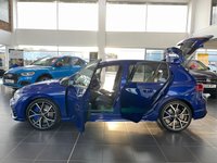 USED 2021 71 VOLKSWAGEN GOLF 2.0 R TSI 4MOTION DSG 5d 316 BHP LOW MILEAGE - JUST 1800 MILES!
